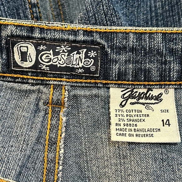 Vintage GASOLINE midi denim skirt NWOT condition! Exposed front lacing/pockets❤️ - Picture 3 of 3